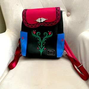Disney Loungefly Princess Anna Bag. Smoke-free home. Used a few times.